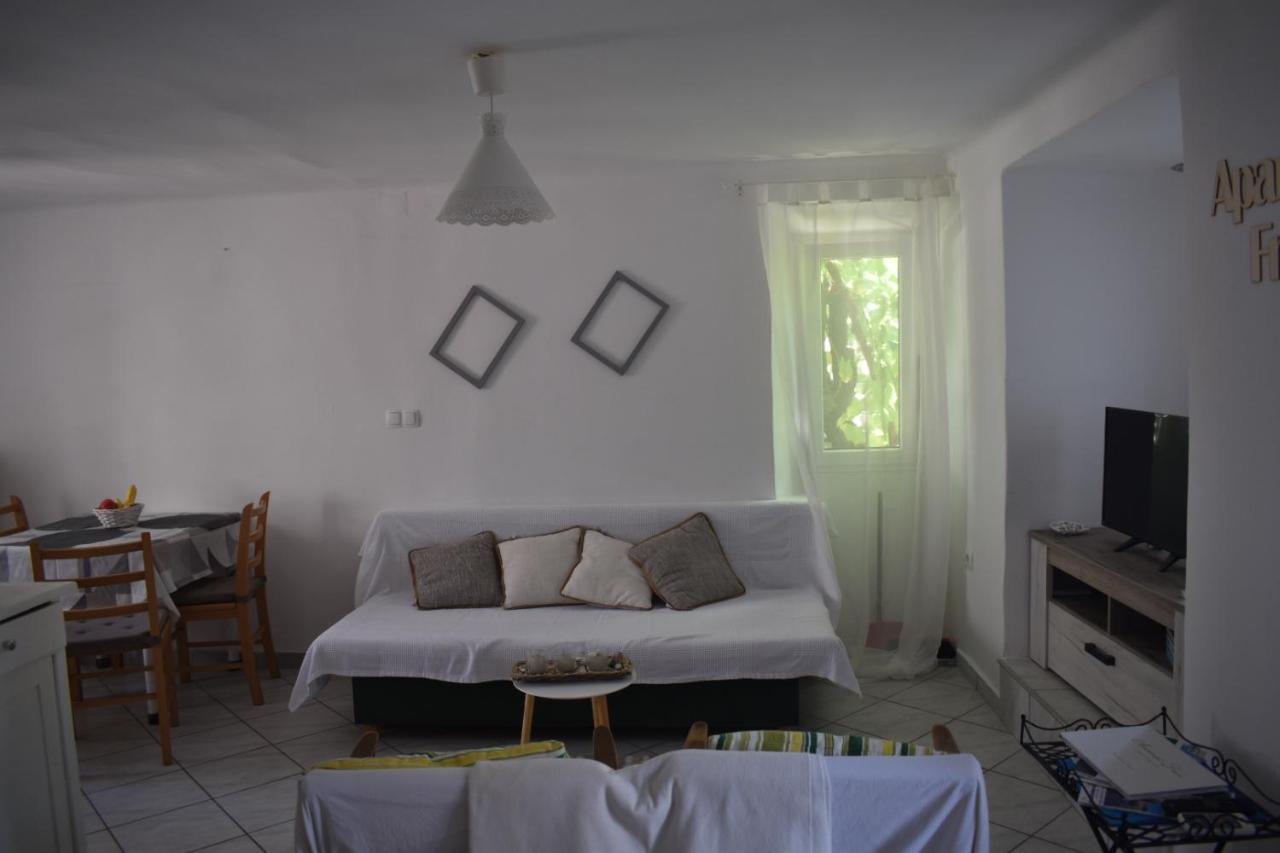 Apartment Estera Jelsa  Extérieur photo