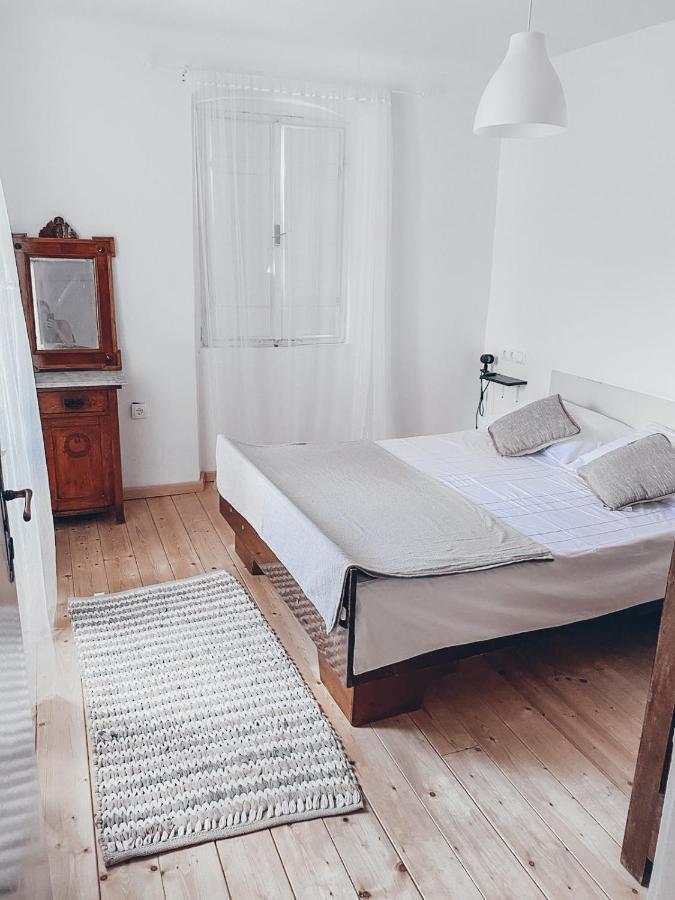 Apartment Estera Jelsa  Extérieur photo