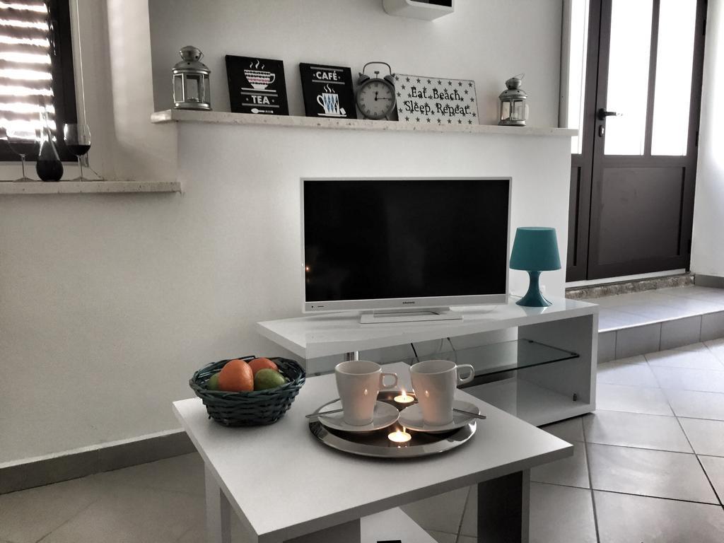 Apartment Estera Jelsa  Extérieur photo