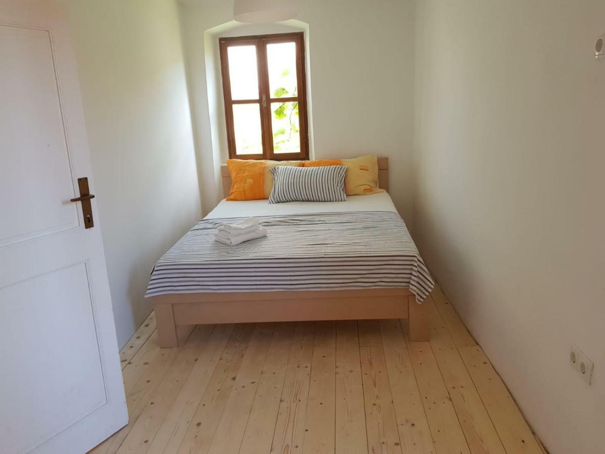 Apartment Estera Jelsa  Extérieur photo